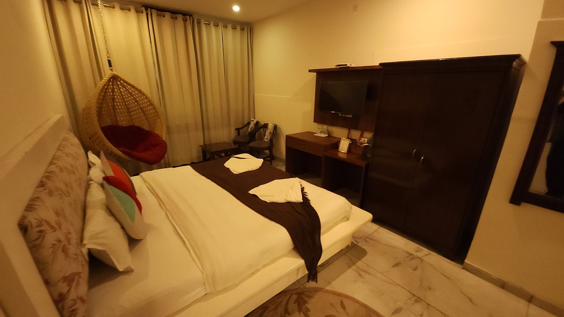 Couple-Friendly Hotels in Chandigarh