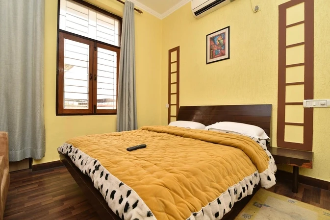 Couple Friendly Hotels in Dehradun